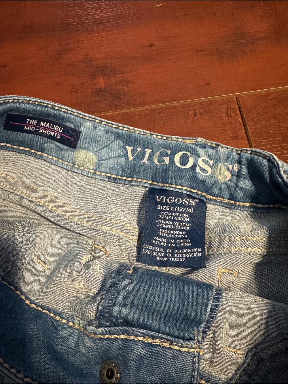 Vigoss Girls Light Blue Denim Shorts with Daisy Print - Picture 2 of 5